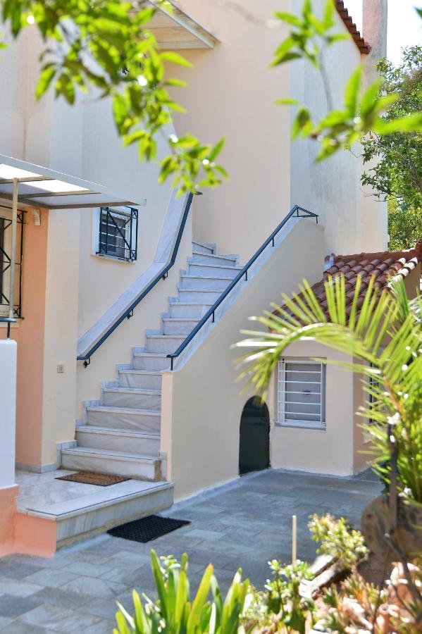 Domelia'S Luxury Apartments Near Airport & Beach أرتيميدا المظهر الخارجي الصورة