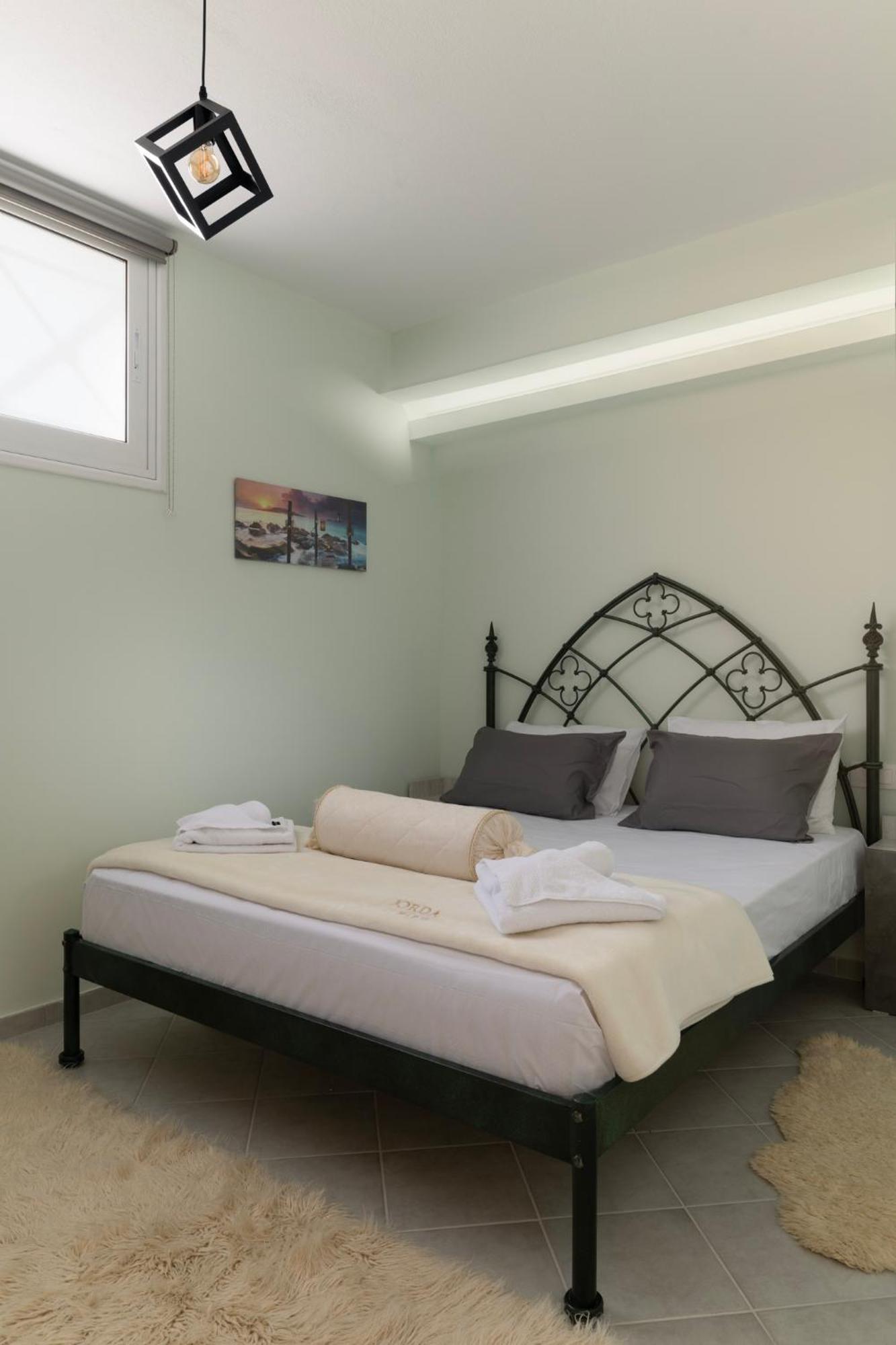 Domelia'S Luxury Apartments Near Airport & Beach أرتيميدا المظهر الخارجي الصورة